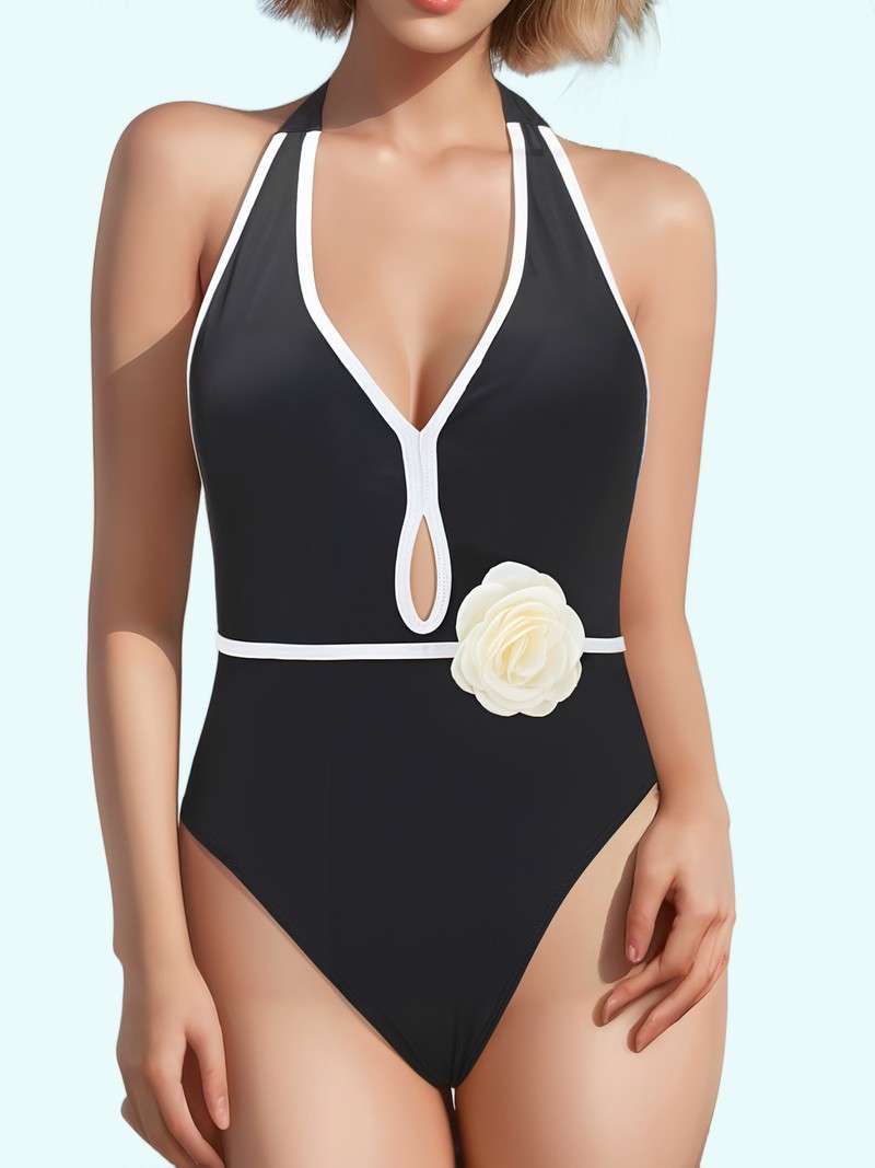 Maillot de bain à fleurs en trois dimensions