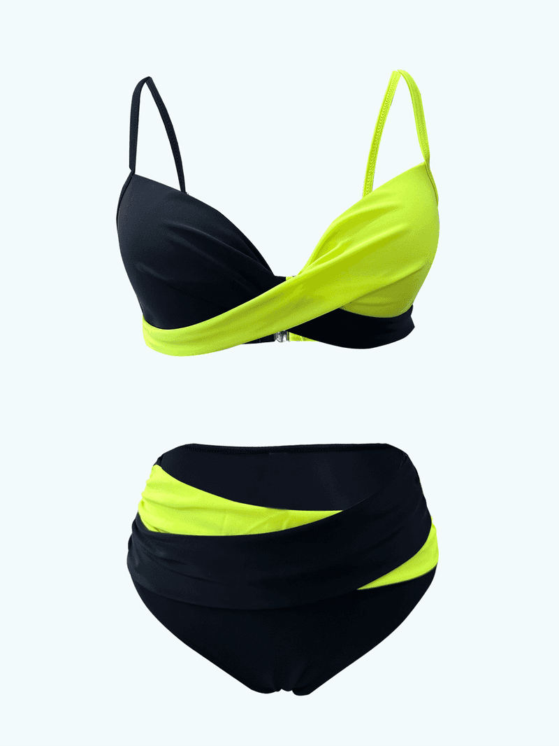 Maillot de bain divisé en couleurs
